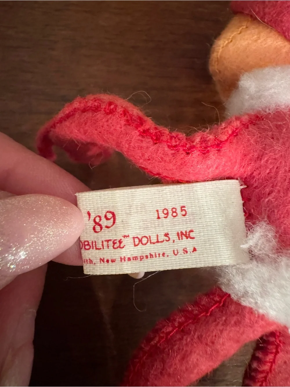 Annalee 1989 Mobilitee Red Christmas Elf Closed Eyes